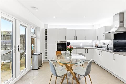 undefined, Rosebay Close, Ampthill, Bedfordshire, MK45