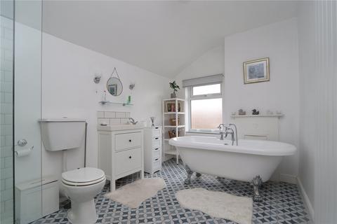 2 bedroom terraced house for sale, Bedford Street, Wolverton, Milton Keynes, Buckinghamshire, MK12