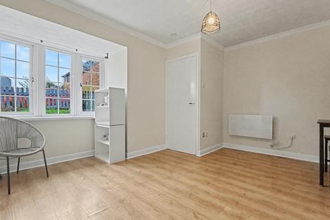 1 bedroom house to rent, Newby Court Celerity Drive, Cardiff CF10