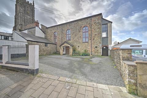 3 bedroom apartment for sale, 3 Langmead House, South Molton