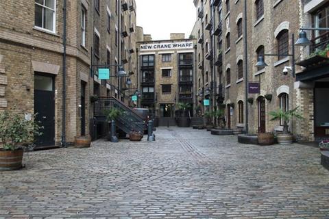 undefined, Wapping E1W