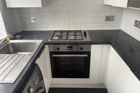 undefined, Limbury Road, Luton