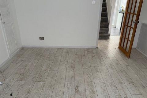 undefined, Limbury Road, Luton