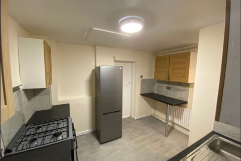 2 bedroom terraced house to rent, Burnand Street, Liverpool