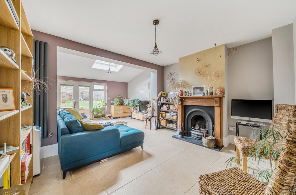 Sitting / Open Plan