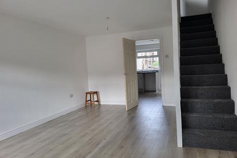 3 bedroom terraced house to rent, Dudley DY2