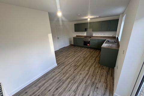 4 bedroom detached house to rent, Crown Farm, Mansfield