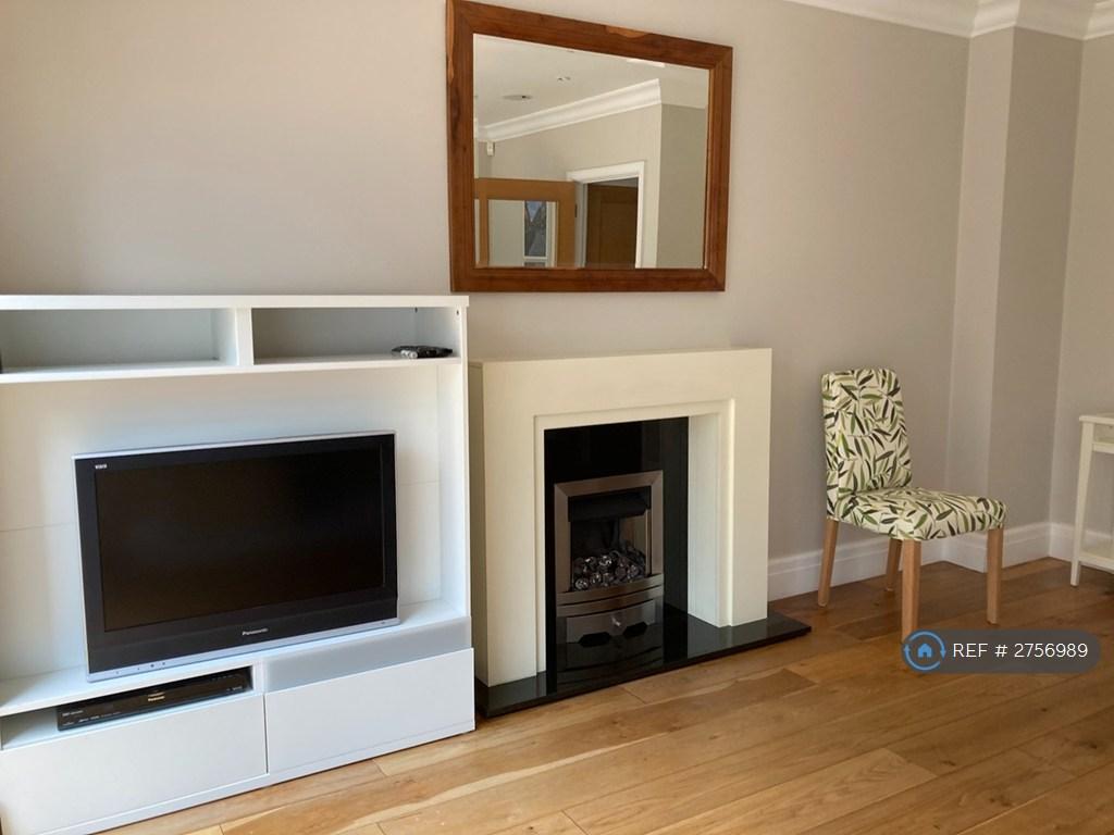 Lounge Fireplace