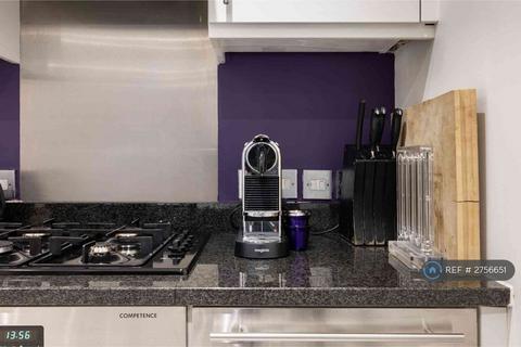 2 bedroom flat to rent, Bourchier Street, London, W1D