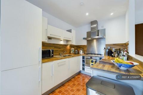 2 bedroom flat to rent, Glasgow Harbour Terraces, Glasgow, G11