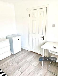 1 bedroom in a house share to rent, Sutherland Road, Belvedere, DA17