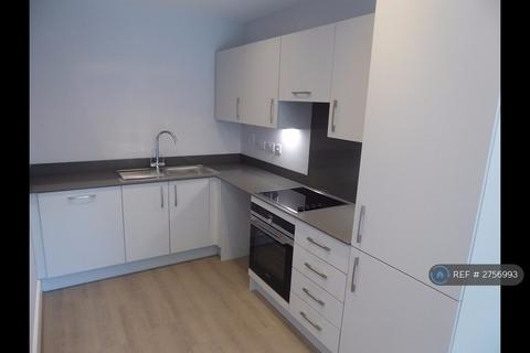 1 bedroom flat to rent, North Street, Horsham, RH13