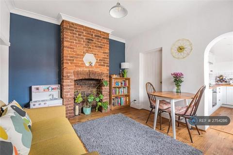 undefined, Holden Corner, Tunbridge Wells, TN4