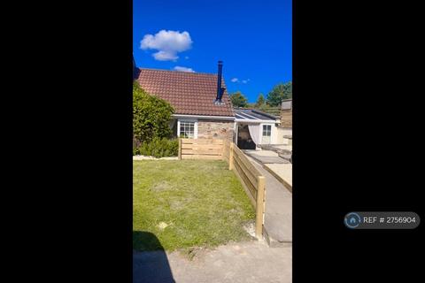 1 bedroom end of terrace house to rent, Siston Common, Bristol, BS15