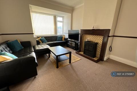 2 bedroom flat to rent, Fenham, Tyne And Wear, NE5