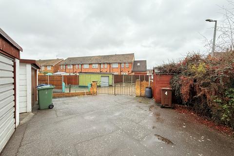 3 bedroom end of terrace house for sale, Rykhill, Chadwell St Mary