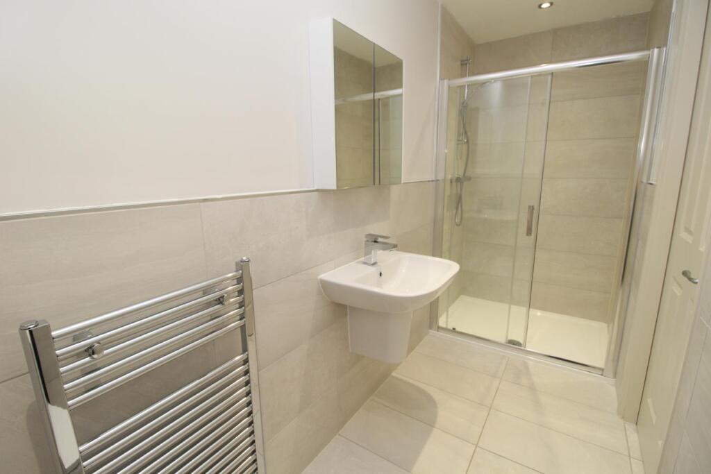 Shower Room.jpeg