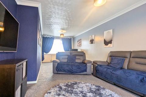 3 bedroom semi-detached house for sale, West Grange Road, Leeds