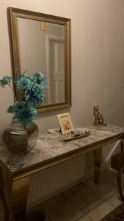 undefined, Hendon Way, London NW4