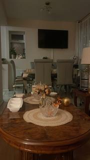 undefined, Hendon Way, London NW4