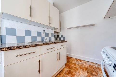 3 bedroom maisonette to rent, Mere Street, Diss