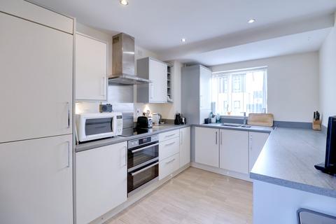3 bedroom semi-detached house for sale, Belhouse Avenue, South Ockendon RM15