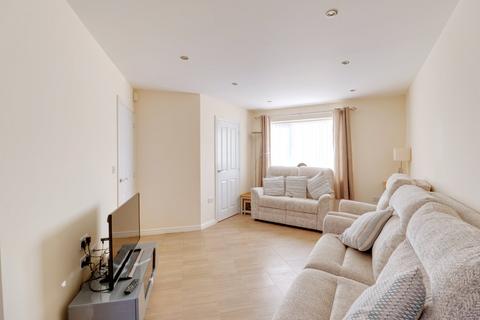 3 bedroom semi-detached house for sale, Belhouse Avenue, South Ockendon RM15