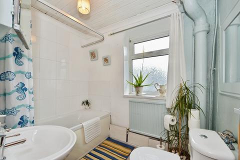 3 bedroom terraced house for sale, Kenyon Road, Chesterfield S41
