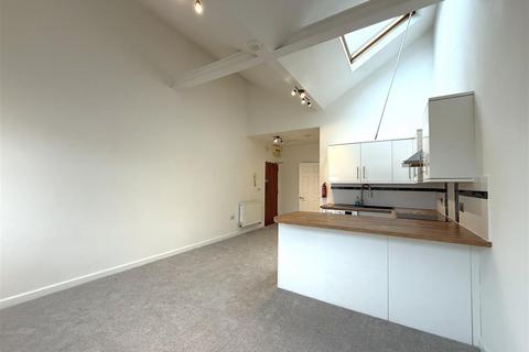 1 bedroom flat to rent, Portland Road, South Norwood