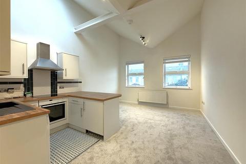 1 bedroom flat to rent, Portland Road, South Norwood