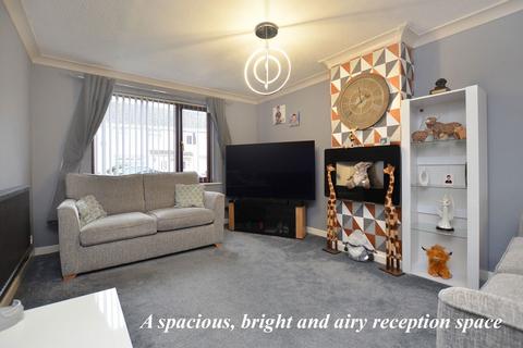 3 bedroom semi-detached house for sale, Regency Avenue, King's Lynn PE30
