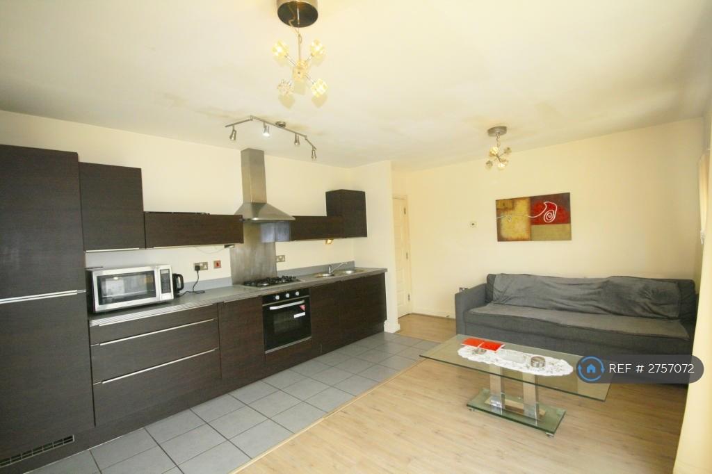 Open Plan Lunge/Kitchen 2