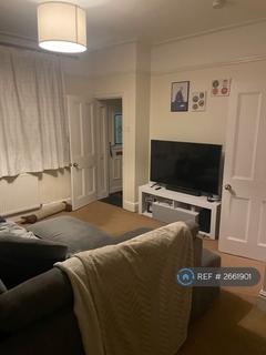 2 bedroom terraced house to rent, Barleyhill Road, Garforth, Leeds, LS25