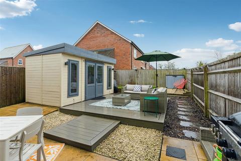 2 bedroom semi-detached house for sale, East Field, Great Horwood, Milton Keynes