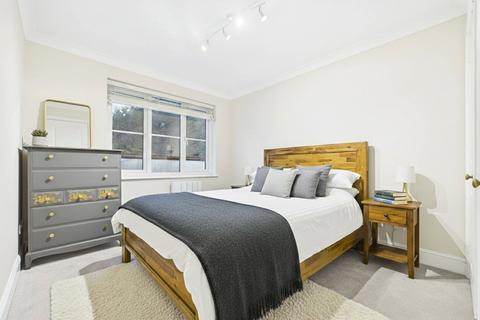2 bedroom apartment for sale, Alston Gardens, Maidenhead, Berkshire, SL6