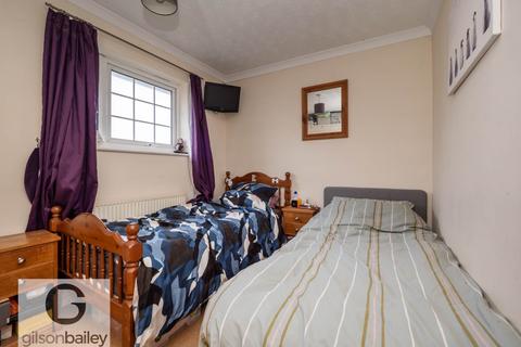 3 bedroom semi-detached house for sale, Lackford Close, Norwich NR13