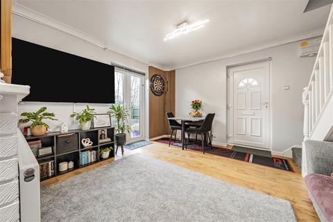 1 bedroom end of terrace house for sale, Moore Close, Cippenham