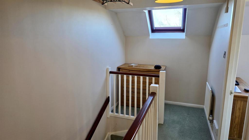 Hanstone Close 11.jpg
