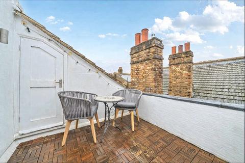 2 bedroom flat for sale, Sternhold Avenue, Telford Park, London, SW2