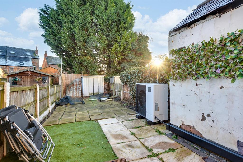 Garden 1.jpeg