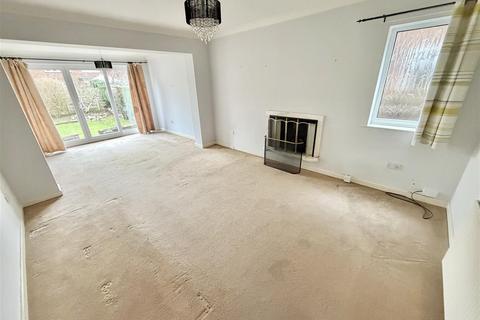 undefined, Woodhouse Lane, Sale