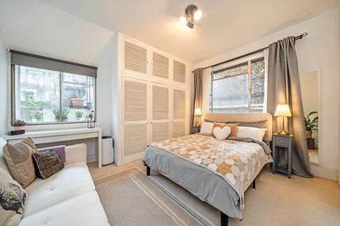 undefined, Cromwell Road, London SW5