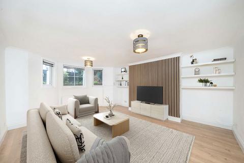 1 bedroom flat for sale, Knights Park, Kingston Upon Thames KT1