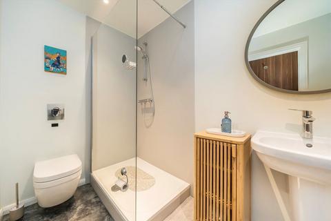 1 bedroom flat to rent, Chartfield Avenue, London SW15