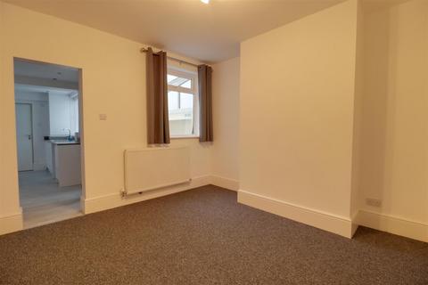 2 bedroom terraced house for sale, Hall O'Shaw Street, Crewe