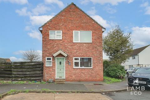 3 bedroom detached house for sale, Dahlia Close, Clacton-On-Sea CO16