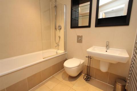 1 bedroom flat to rent, Clarence House, Leeds Dock