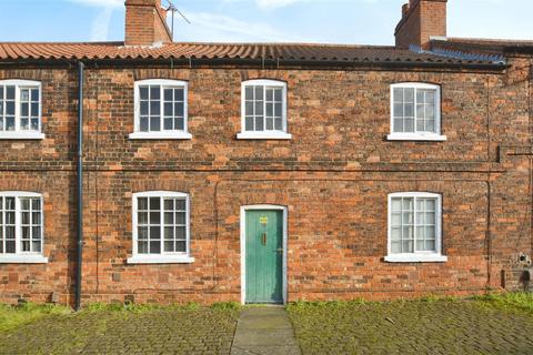 2 bedroom terraced house for sale, Redbourne Street, Scunthorpe