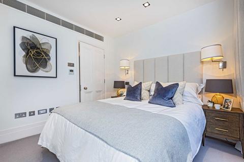 1 bedroom flat to rent, Hill Street, London W1J