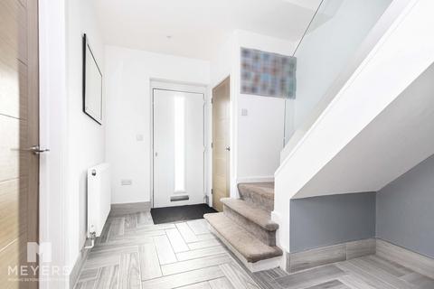 3 bedroom semi-detached house to rent, Amethyst Road, Christchurch, BH23 3